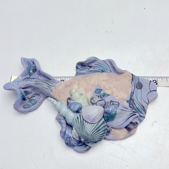 Handcrafted Artisan made Ceramic Pottery Fish with Shells signed Salamon - Picture 8 of 10
